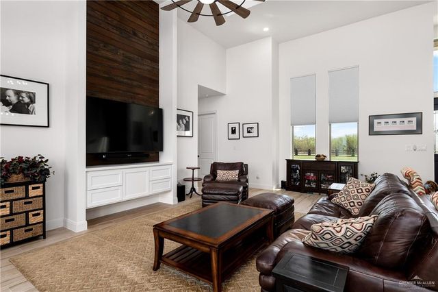 26789 Roberta Road, San Benito, TX 78586
