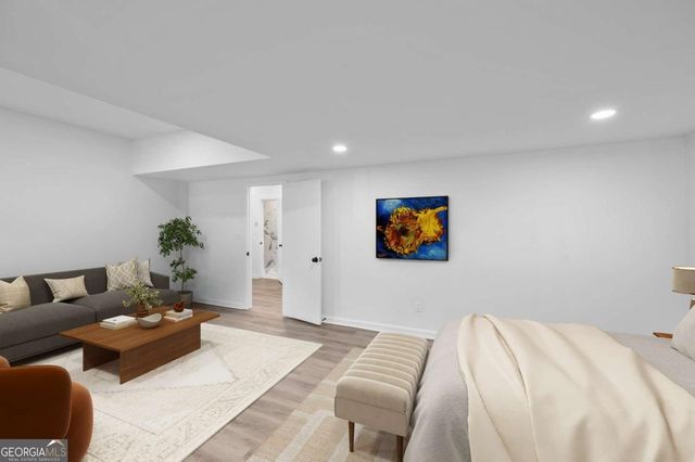 2696 Long Lake Terrace NE, Roswell, GA 30075