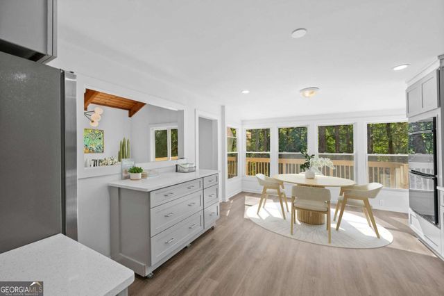 2696 Long Lake Terrace NE, Roswell, GA 30075