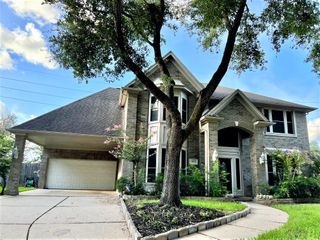 1802 Hickory Hill Court, Sugar Land, TX 77478