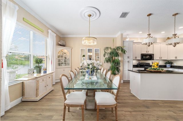 10174 LAKE MIONA WAY, Oxford, FL 34484