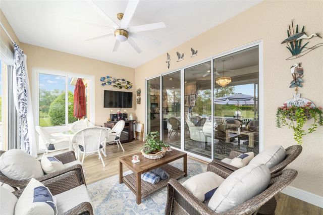 10174 LAKE MIONA WAY, Oxford, FL 34484