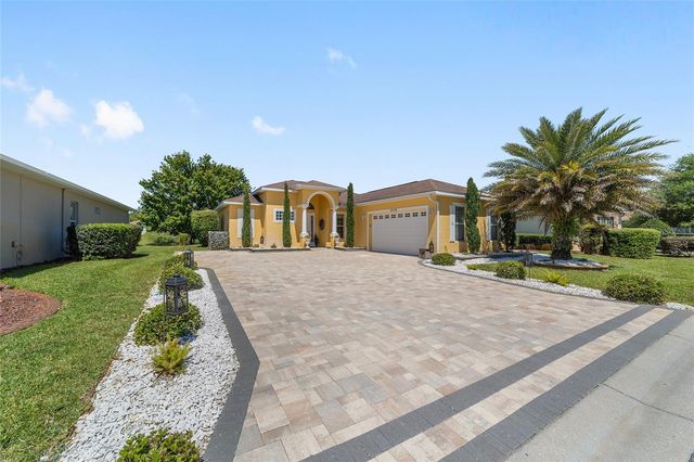 10174 LAKE MIONA WAY, Oxford, FL 34484