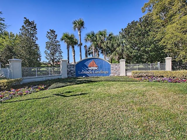 10174 LAKE MIONA WAY, Oxford, FL 34484