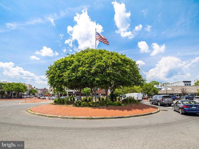 301 BURNSIDE ST #C 202, Annapolis, MD 21403