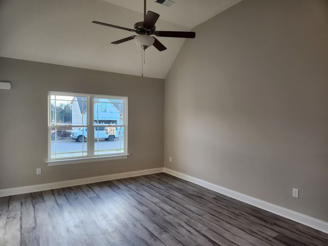 2917 Valley Farms Drive, Christiana, TN 37037