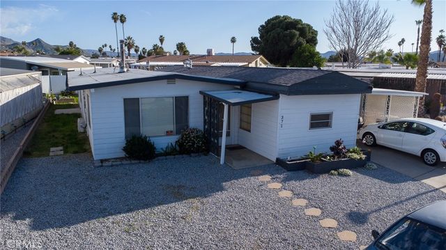 371 Santa Clara Circle, Hemet, CA 92543