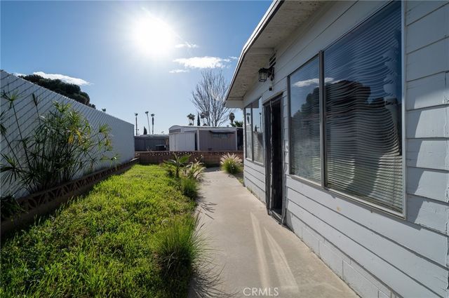 371 Santa Clara Circle, Hemet, CA 92543