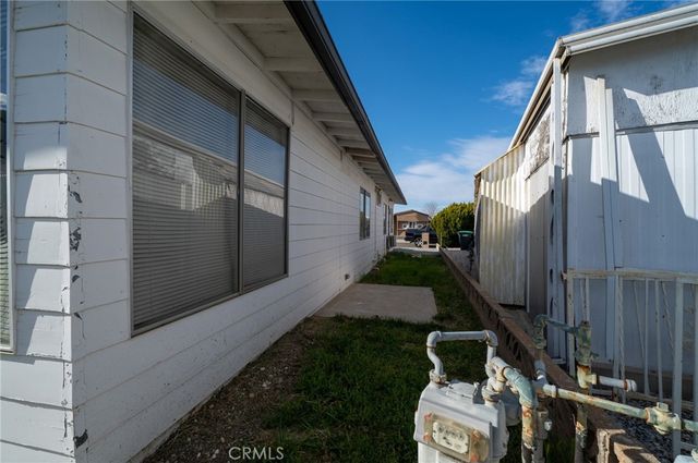 371 Santa Clara Circle, Hemet, CA 92543