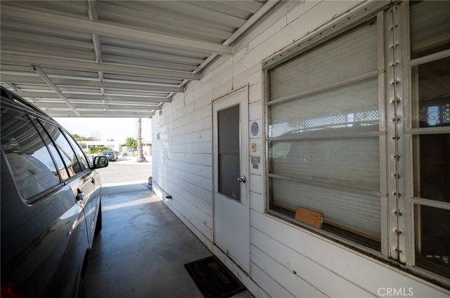 371 Santa Clara Circle, Hemet, CA 92543