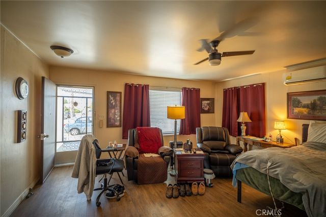 371 Santa Clara Circle, Hemet, CA 92543