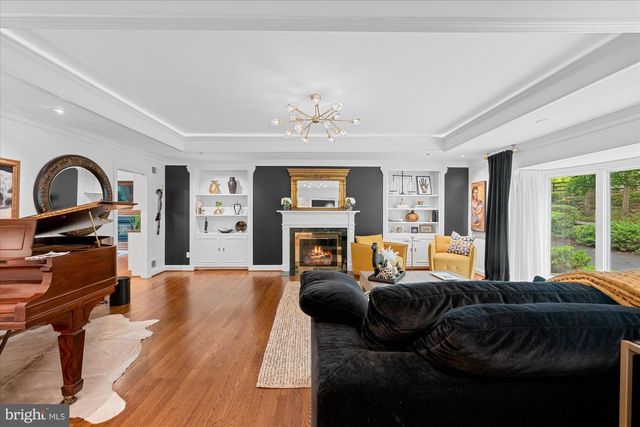 9225 ALDERSHOT DR, Bethesda, MD 20817