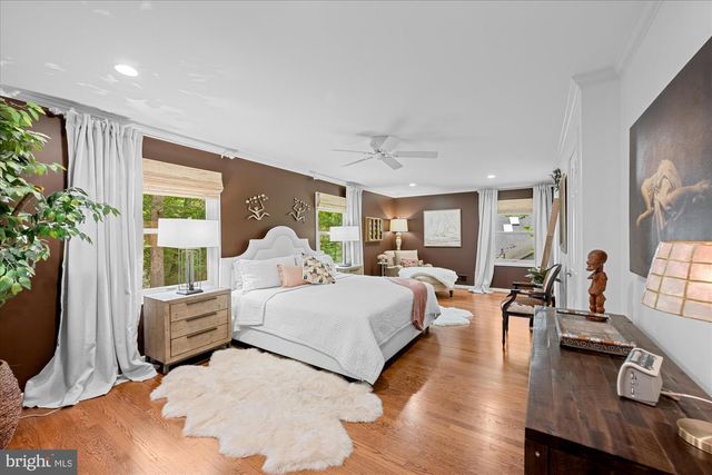 9225 ALDERSHOT DR, Bethesda, MD 20817