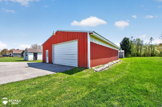 5391 W Dodge Road, Vienna Twp, MI 48420