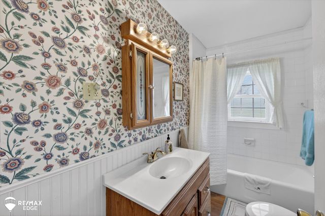 5391 W Dodge Road, Vienna Twp, MI 48420