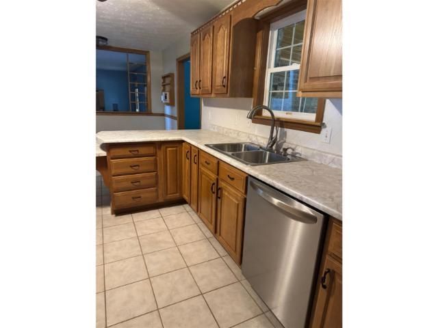 1588 Sheri Lane, Huntington, WV 25704