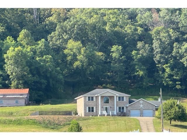 1588 Sheri Lane, Huntington, WV 25704