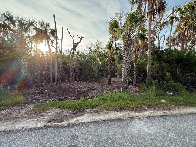 1471 S ESTUARY DRIVE, Crystal River, FL 34429