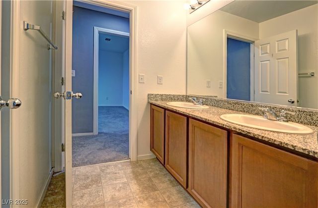 5821 Petrified Tree Lane, North Las Vegas, NV 89081