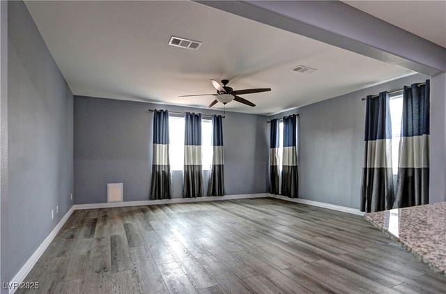 5821 Petrified Tree Lane, North Las Vegas, NV 89081