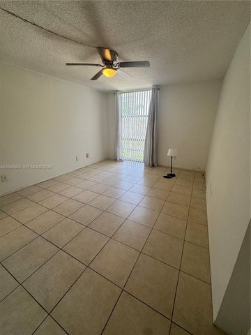 210 172nd St 429, Sunny Isles Beach, FL 33160