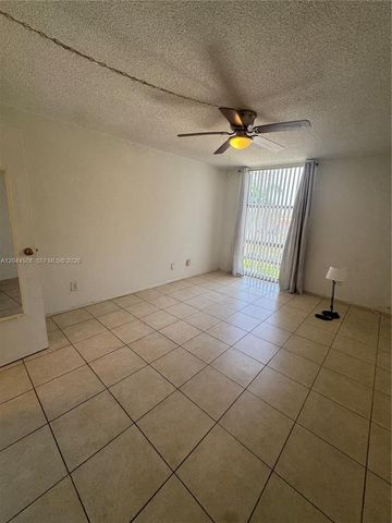 210 172nd St 429, Sunny Isles Beach, FL 33160