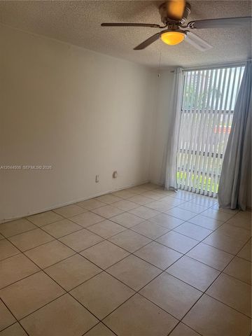 210 172nd St 429, Sunny Isles Beach, FL 33160
