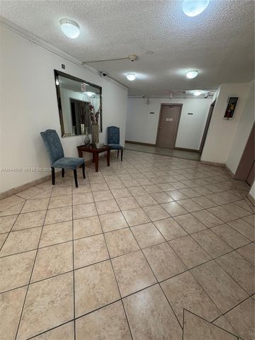 210 172nd St 429, Sunny Isles Beach, FL 33160