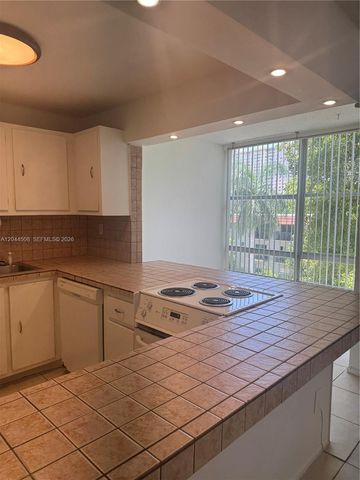 210 172nd St 429, Sunny Isles Beach, FL 33160