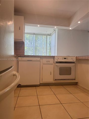 210 172nd St 429, Sunny Isles Beach, FL 33160