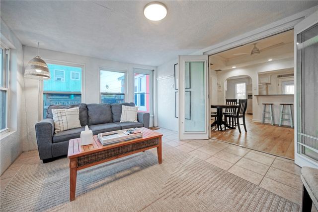 3615 Shore Dr, Corpus Christi, TX 78418