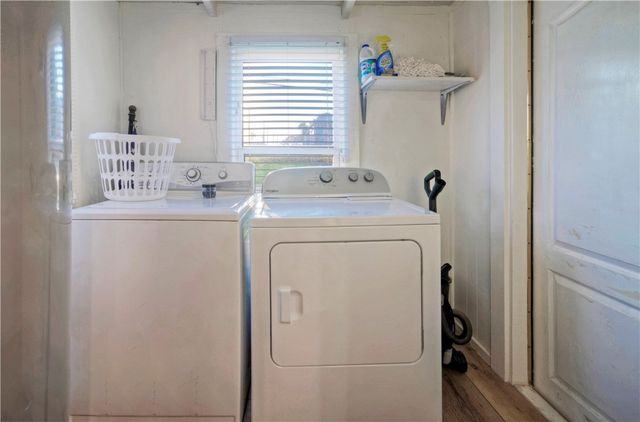 3615 Shore Dr, Corpus Christi, TX 78418