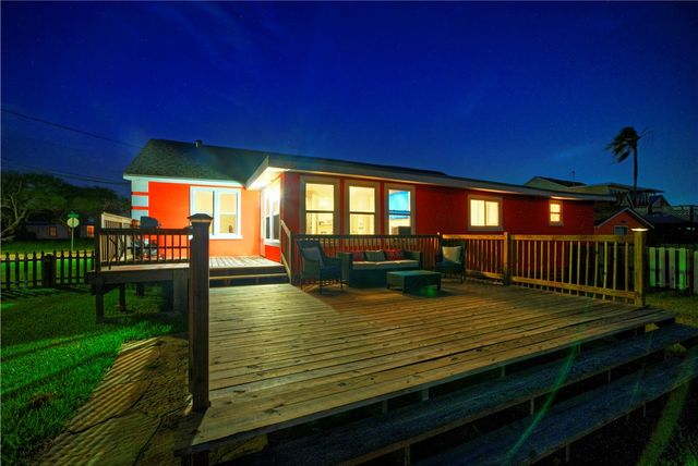 3615 Shore Dr, Corpus Christi, TX 78418