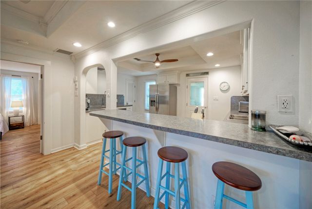 3615 Shore Dr, Corpus Christi, TX 78418