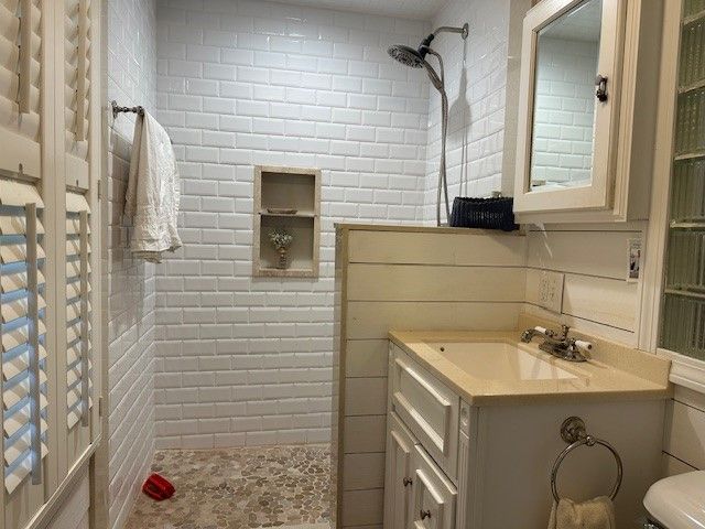 14 Rip Van Winkle Circle Circle, Warwick, RI 02886