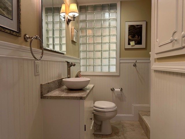 14 Rip Van Winkle Circle Circle, Warwick, RI 02886