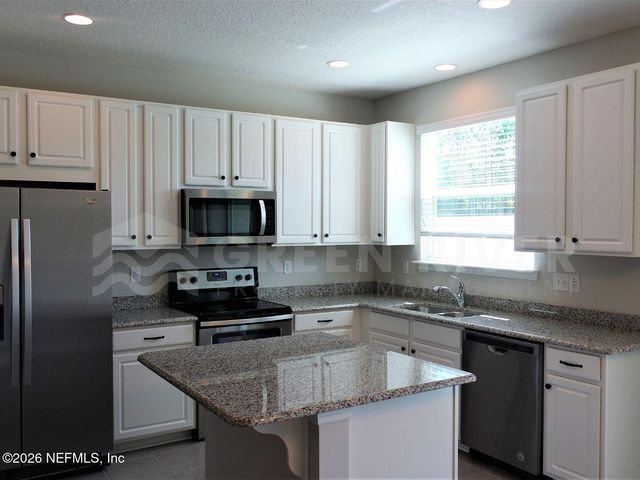 503 RICHMOND Drive, St. Johns, FL 32259