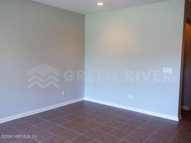 503 RICHMOND Drive, St. Johns, FL 32259