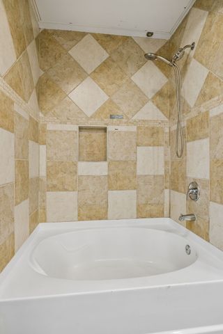 2600 Hillsboro Pike Apt 409, Nashville, TN 37212