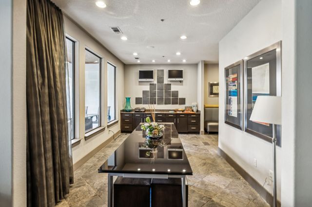 2600 Hillsboro Pike Apt 409, Nashville, TN 37212