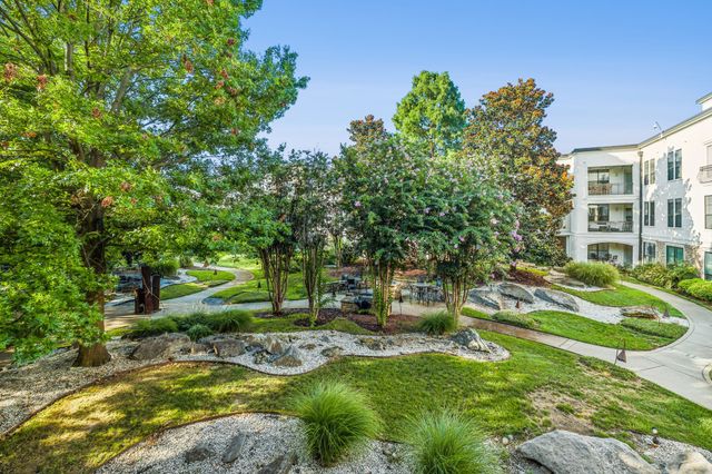 2600 Hillsboro Pike Apt 409, Nashville, TN 37212