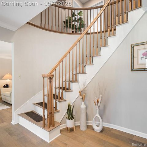 3862 Stone Haven Drive, Troy, MI 48084