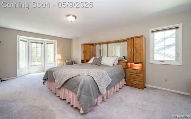 3862 Stone Haven Drive, Troy, MI 48084