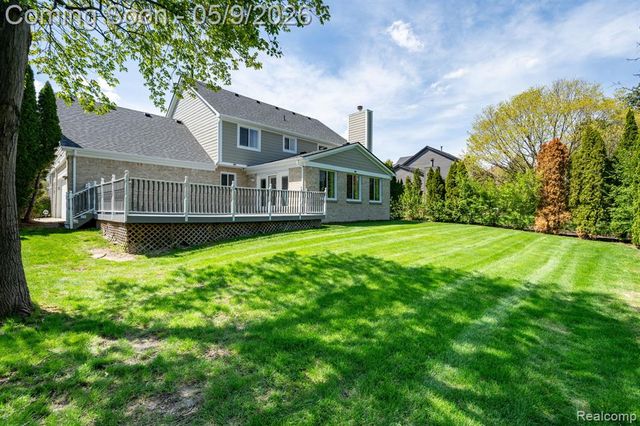 3862 Stone Haven Drive, Troy, MI 48084