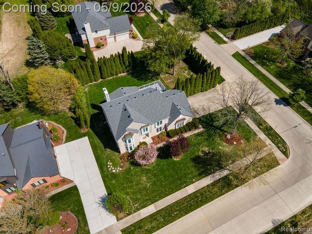 3862 Stone Haven Drive, Troy, MI 48084