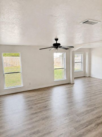 6710 Highwind Bend Lane, Katy, TX 77449