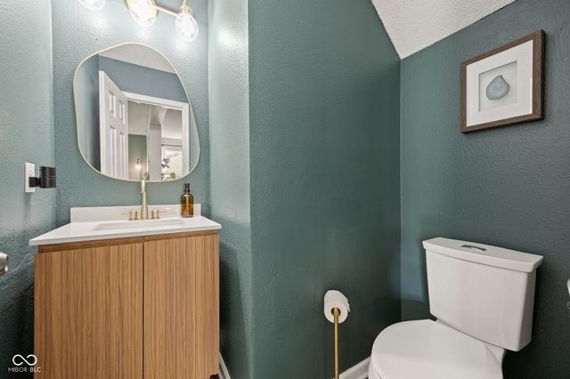 19135 Calico Aster Drive, Noblesville, IN 46062