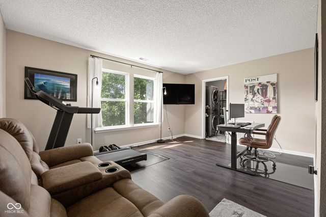 19135 Calico Aster Drive, Noblesville, IN 46062