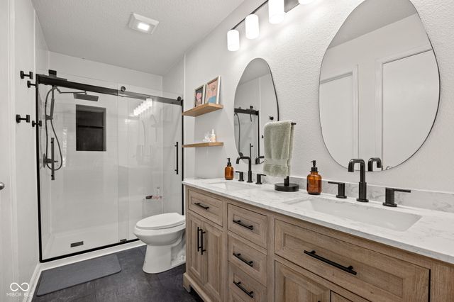 19135 Calico Aster Drive, Noblesville, IN 46062