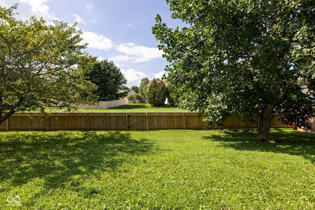 19135 Calico Aster Drive, Noblesville, IN 46062